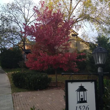 Black Lantern Inn-3